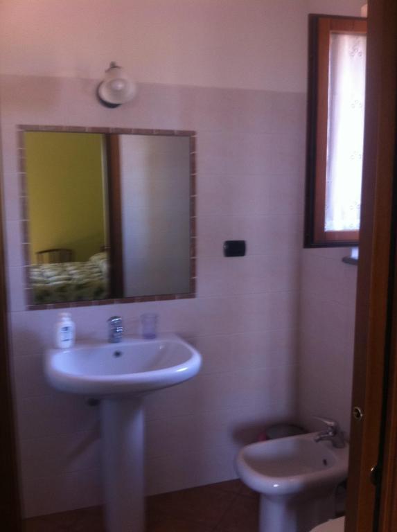 Agriturismo Tre Tigli Asti Room photo